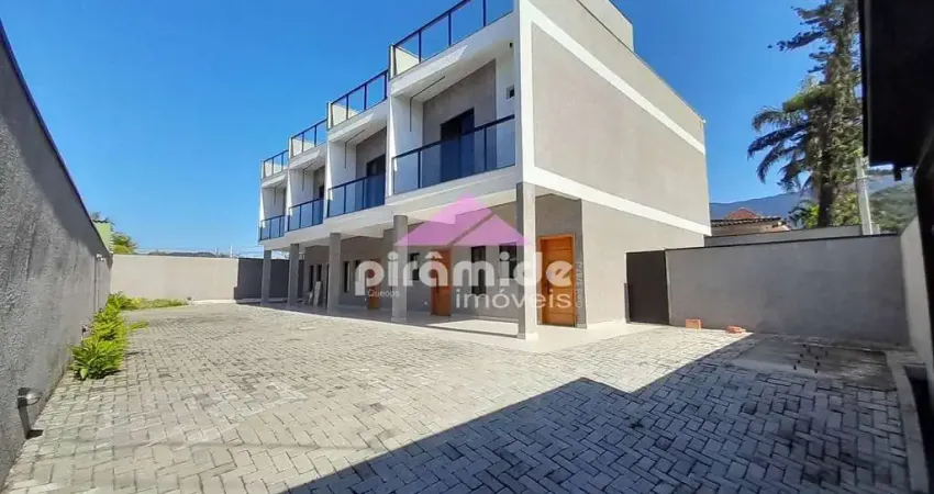 Casa com 2 dormitórios à venda, 173 m² por R$ 660.000,00 - Massaguaçu - Caraguatatuba/SP
