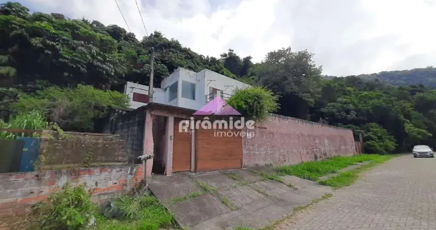 Casa com 3 dormitórios à venda, 250 m² por R$ 750.000,00 - Barequeçaba - São Sebastião/SP