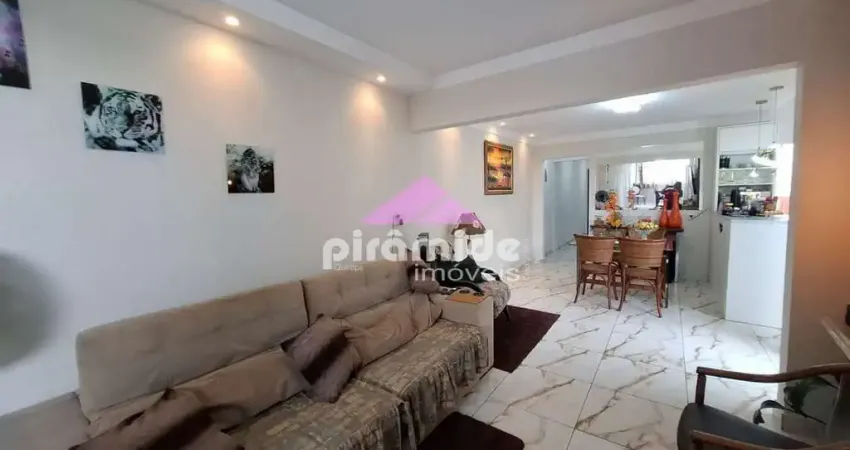 Casa com 2 dormitórios à venda, 145 m² por R$ 650.000,00 - Bosque dos Eucaliptos - São José dos Cam