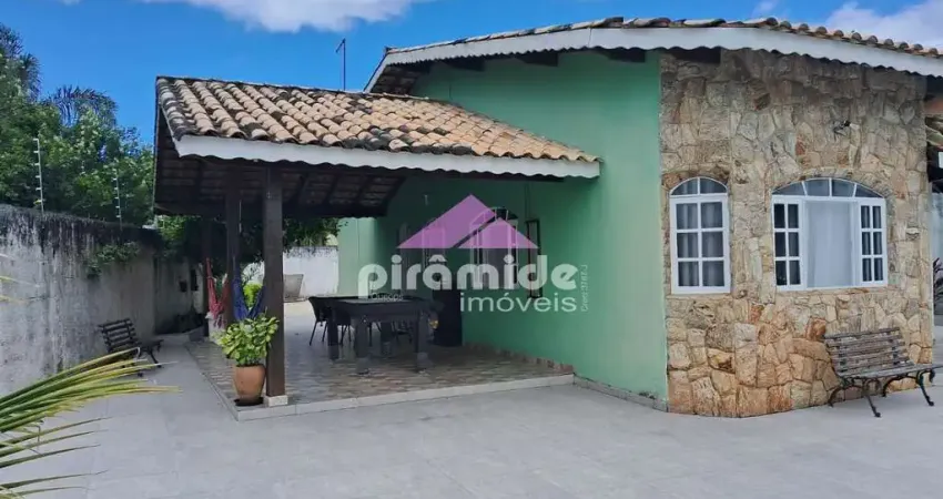 Casa com 2 dormitórios à venda, 168 m² por R$ 750.000,00 - Pontal de Santa Marina - Caraguatatuba/S