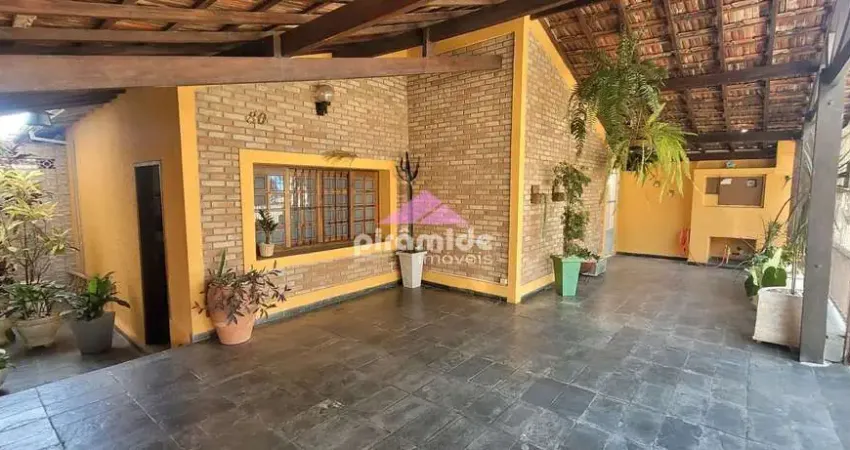 Casa com 2 dormitórios à venda, 185 m² por R$ 730.000,00 - Santana - São José dos Campos/SP
