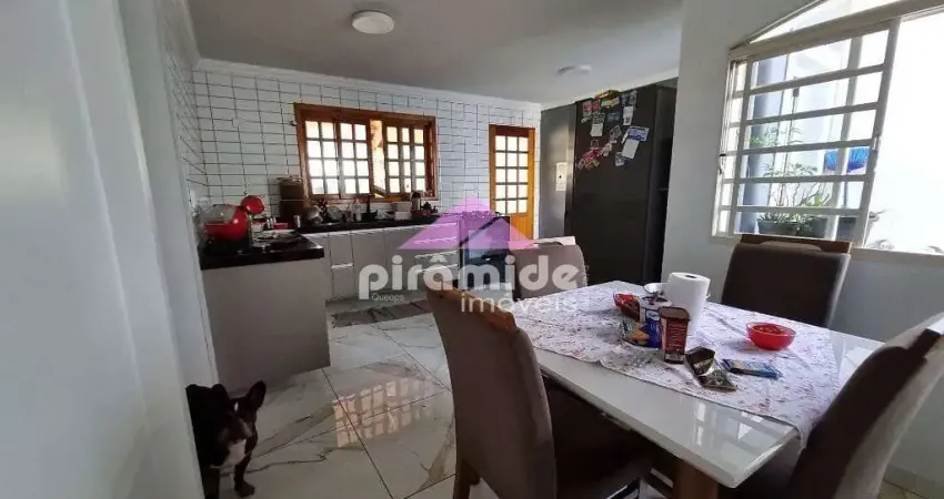 Casa à venda, 64 m² por R$ 520.000,00 - Conjunto Residencial Trinta e Um de Março - São José dos Ca