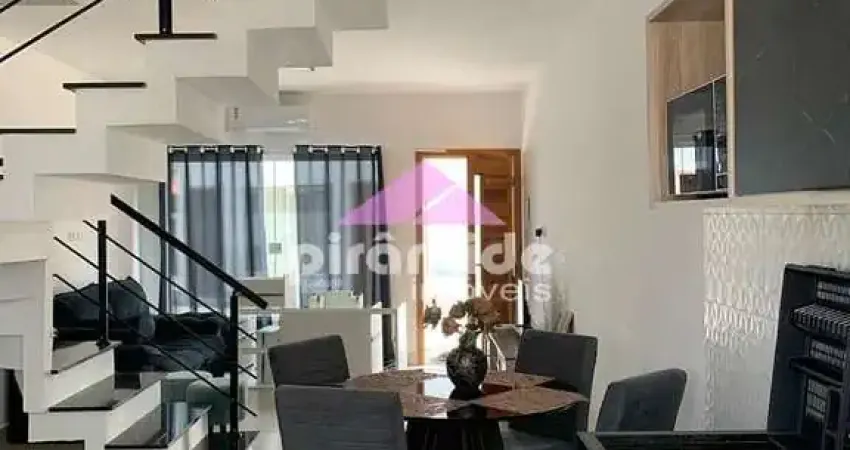 Casa com 2 dormitórios à venda, 72 m² por R$ 480.000,00 - Massaguaçu - Caraguatatuba/SP