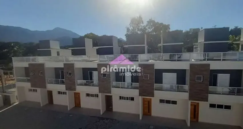 Casa com 3 dormitórios à venda, 140 m² por R$ 550.000,00 - Massaguaçu - Caraguatatuba/SP