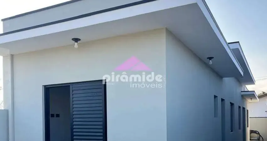Casa com 2 dormitórios à venda, 63 m² por R$ 320.000,00 - Balneário dos Golfinhos - Caraguatatuba/S