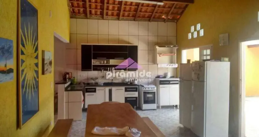 Casa à venda, 170 m² por R$ 370.000,00 - Travessão - Caraguatatuba/SP