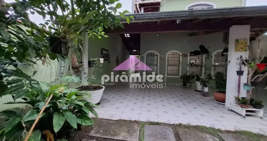Casa com 3 dormitórios à venda, 210 m² por R$ 890.000,00 - Jardim Primavera - Caraguatatuba/SP