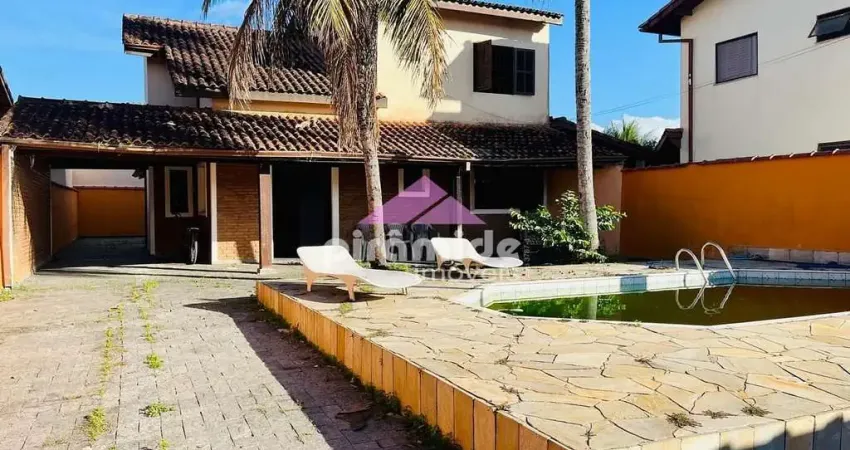 Casa com 4 dormitórios à venda, 240 m² por R$ 1.000.000,00 - Pontal de Santa Marina - Caraguatatuba