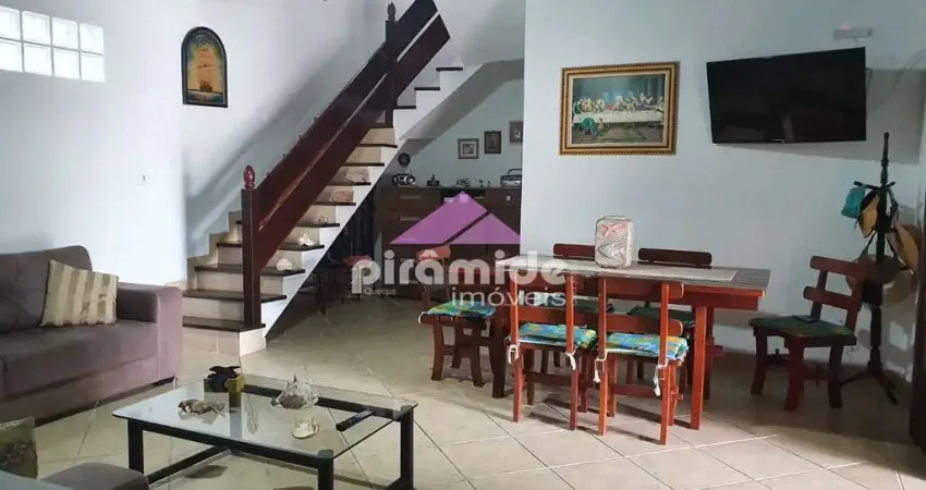 Casa à venda, 274 m² por R$ 980.000,00 - Praia das Palmeiras - Caraguatatuba/SP