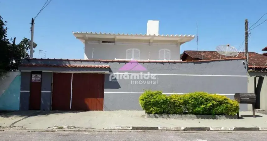 Casa com 4 dormitórios à venda, 240 m² por R$ 900.000,00 - Indaiá - Caraguatatuba/SP