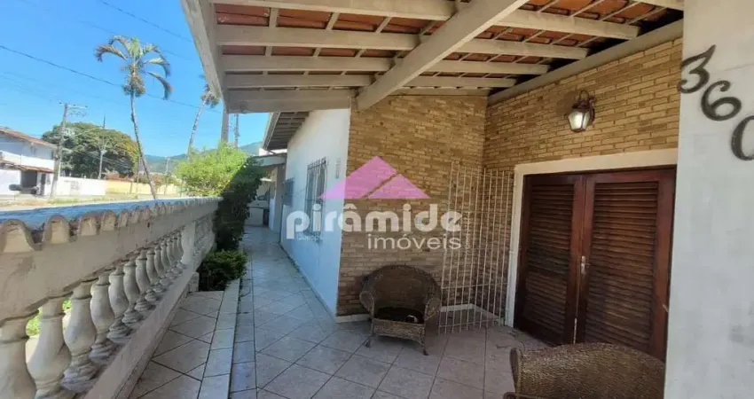 Casa com 3 dormitórios à venda, 207 m² por R$ 970.000,00 - Indaiá - Caraguatatuba/SP