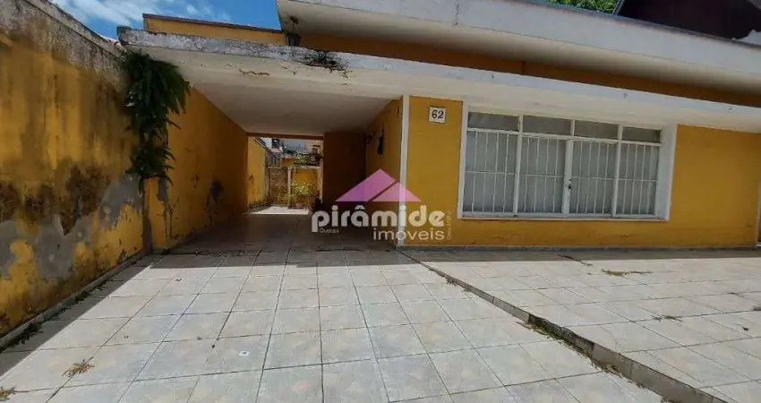 Casa com 3 dormitórios à venda, 149 m² por R$ 820.000,00 - Vila Ema - São José dos Campos/SP