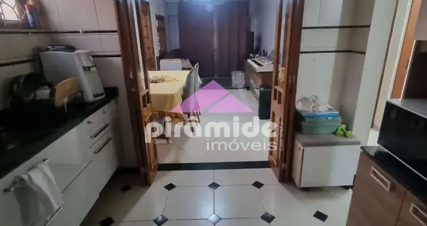 Casa com 3 dormitórios à venda, 150 m² por R$ 850.000,00 - Jardim Alvorada - São José dos Campos/SP