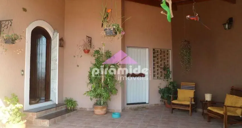 Casa com 3 dormitórios à venda, 176 m² por R$ 915.000,00 - Vila Industrial - São José dos Campos/SP