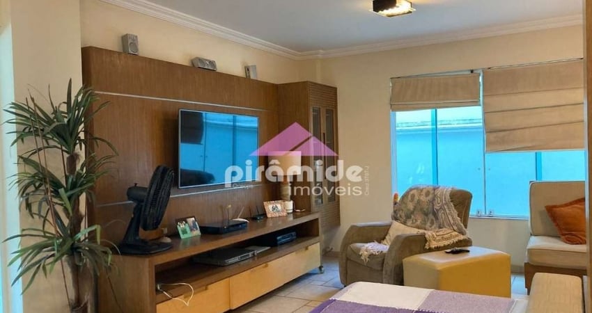 Casa com 4 dormitórios à venda, 207 m² por R$ 1.300.000,00 - Jardim Coleginho - Jacareí/SP
