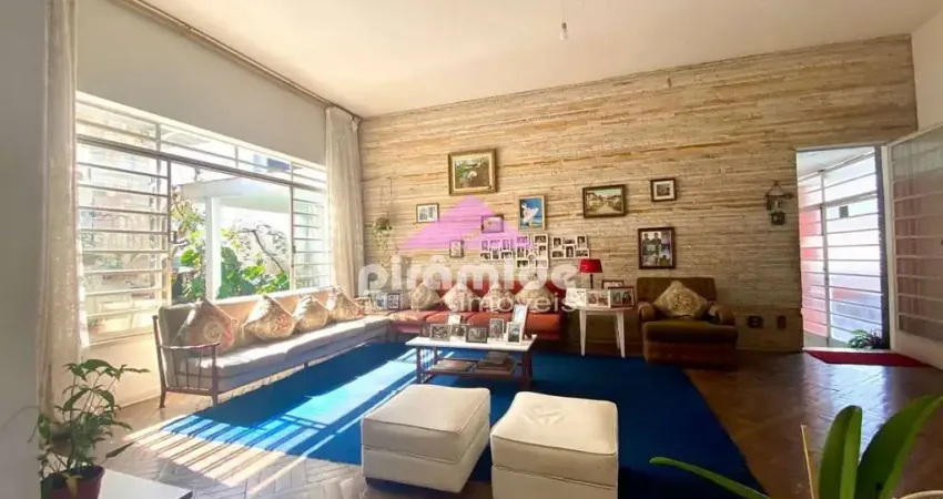Casa com 4 dormitórios à venda, 275 m² por R$ 1.450.000,00 - Centro - São José dos Campos/SP