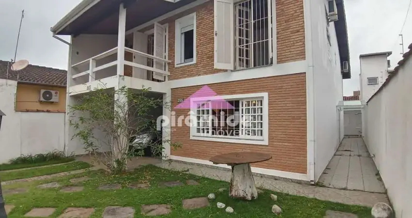 Casa à venda, 270 m² por R$ 1.300.000,00 - Martim de Sá - Caraguatatuba/SP