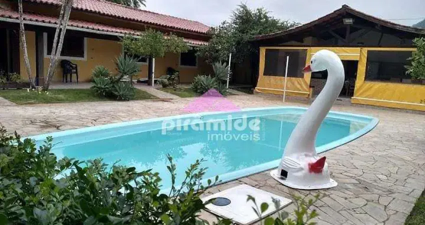Casa com 6 dormitórios à venda, 700 m² por R$ 1.200.000,00 - Massaguaçu - Caraguatatuba/SP