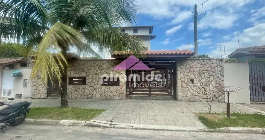 Casa com 5 dormitórios à venda, 245 m² por R$ 1.300.000,00 - Cidade Jardim - Caraguatatuba/SP
