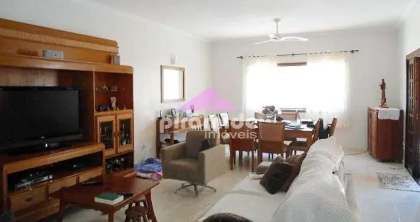 Casa com 3 dormitórios à venda, 250 m² por R$ 1.800.000,00 - Centro - Ubatuba/SP