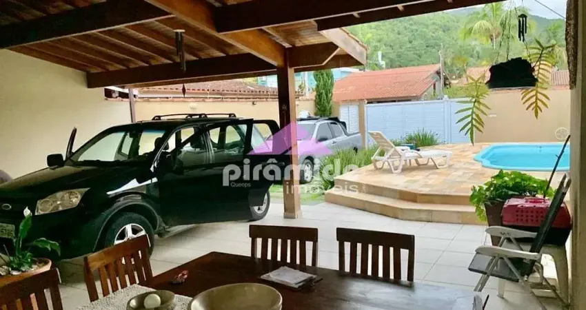 Casa com 4 dormitórios à venda, 205 m² por R$ 1.700.000,00 - Toninhas - Ubatuba/SP