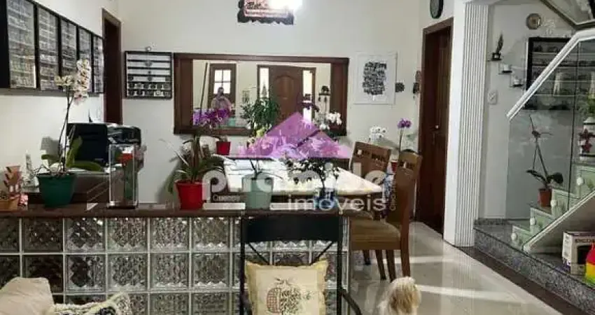 Sobrado com 5 dormitórios à venda, 360 m² por R$ 2.000.000,00 - Indaiá - Caraguatatuba/SP