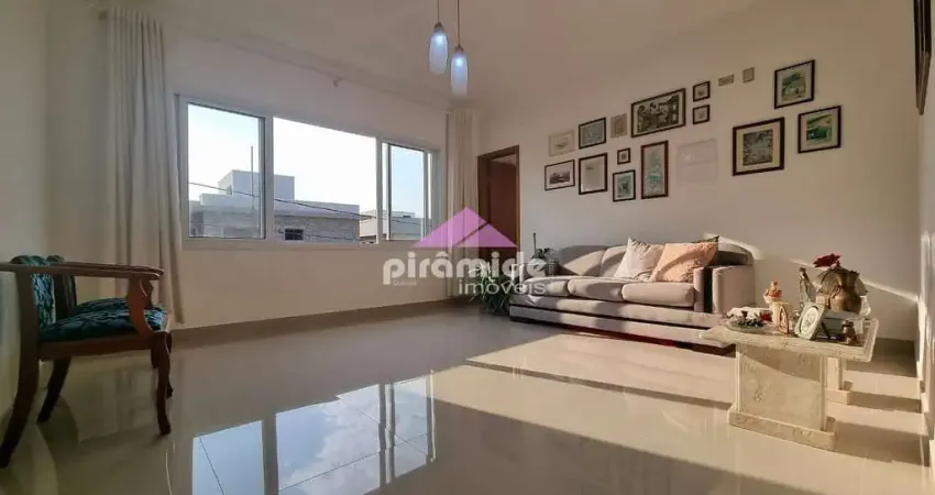 Casa com 3 dormitórios à venda, 330 m² por R$ 2.600.000,00 - Condomínio Residencial Jaguary - São J