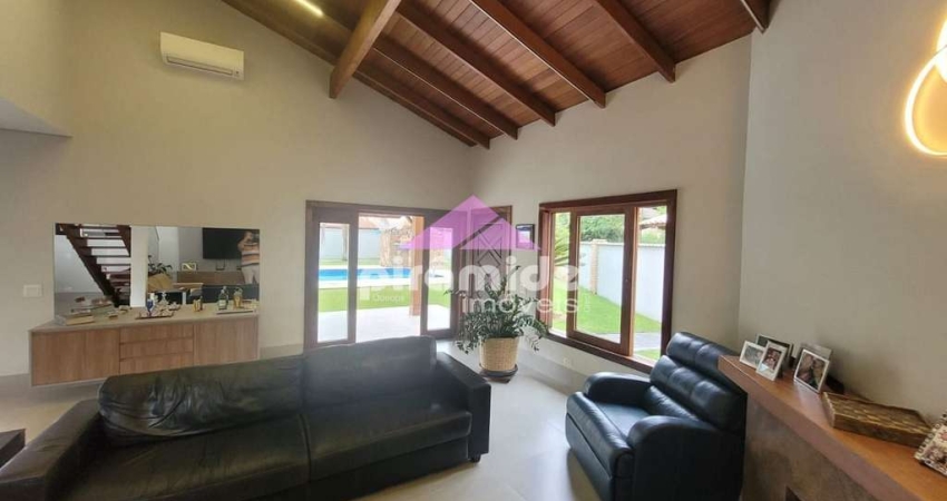 Casa com 3 dormitórios à venda, 321 m² por R$ 2.200.000,00 - Massaguaçu - Caraguatatuba/SP