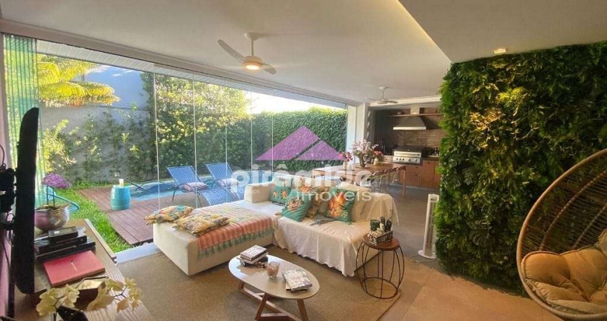 Casa à venda, 270 m² por R$ 2.500.000,00 - Urbanova - São José dos Campos/SP
