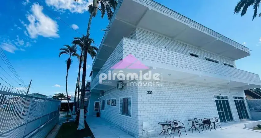 Sobrado com 13 dormitórios à venda, 1380 m² por R$ 8.500.000,00 - Porto Novo - Caraguatatuba/SP