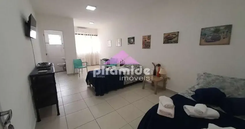 Kitnet com 1 dormitório para alugar, 30 m² por R$ 1.700,00/mês - Centro - Caraguatatuba/SP
