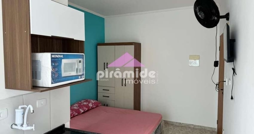 Kitnet / Stúdio para alugar no Centro, Jacareí 