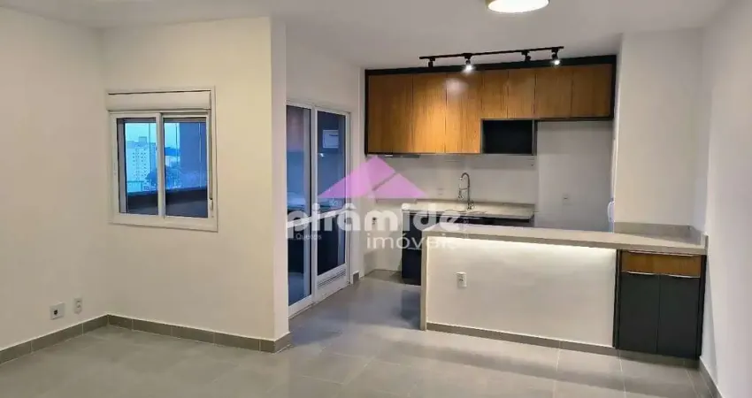 Apartamento com 2 dormitórios para alugar, 65 m² por R$ 3.879,00/mês - Parque Industrial - São José