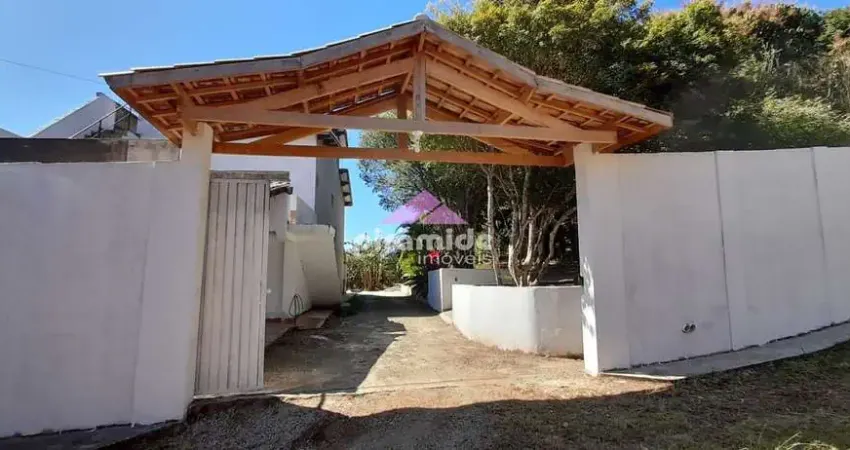 Chácara com 5 dormitórios à venda, 1820 m² por R$ 410.000,00 - Boa Vista - Caçapava/SP
