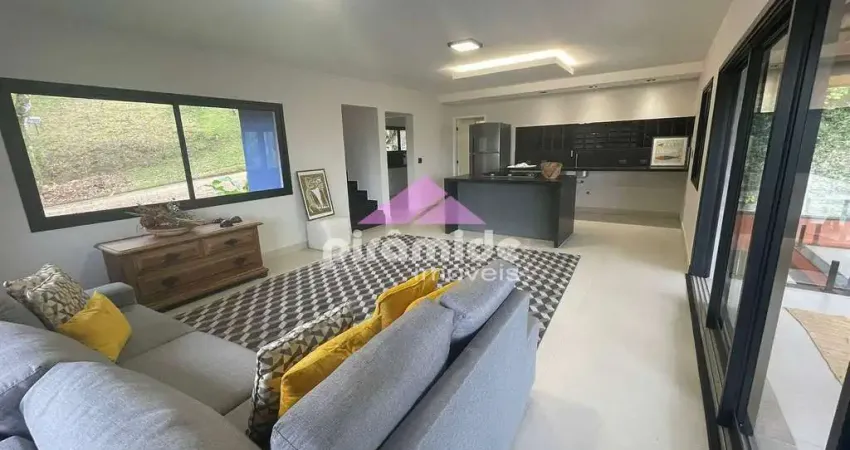 Casa em condomínio fechado com 5 quartos à venda na Praia da Lagoinha, Ubatuba 