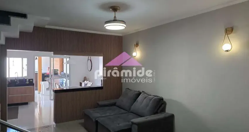 Casa em condomínio fechado no Jardim Santa Maria no Condomínio Fechado em Jacareí