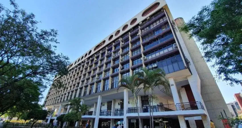 Assis chateaubriand srtvs - sala reformada c/ ar cond. e garagem