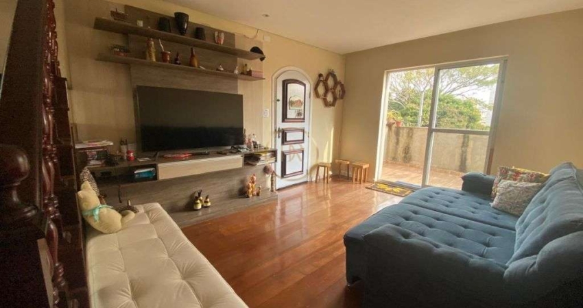 Sobrado Padrão 161m2 área construída Vila Humaitá - Santo André. 03 vagas