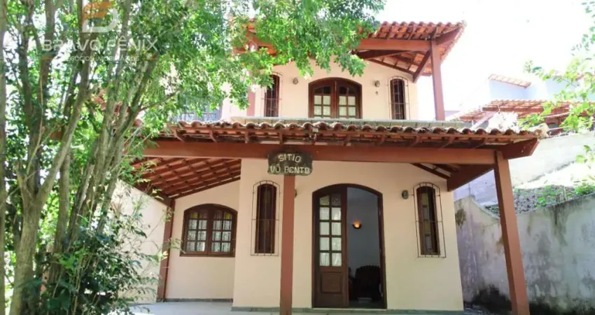 Casa para Venda em Saquarema, Jardim, 4 dormitórios, 2 suítes, 4 banheiros