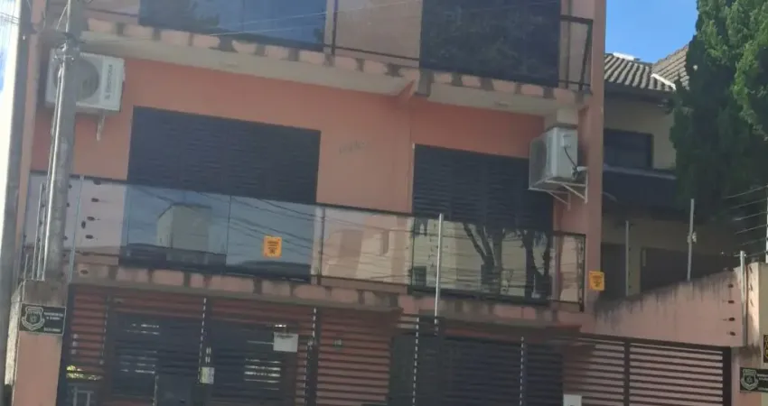 Sala comercial com 8 salas para alugar na Rua Paranaguá, 1050, Guaíra, Curitiba