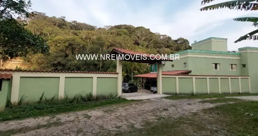 Chácara / sítio com 5 quartos à venda no Barnabés, Juquitiba 
