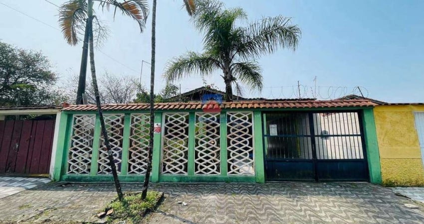 Casa com 2 quartos, edícula e piscina | Venda , Real.