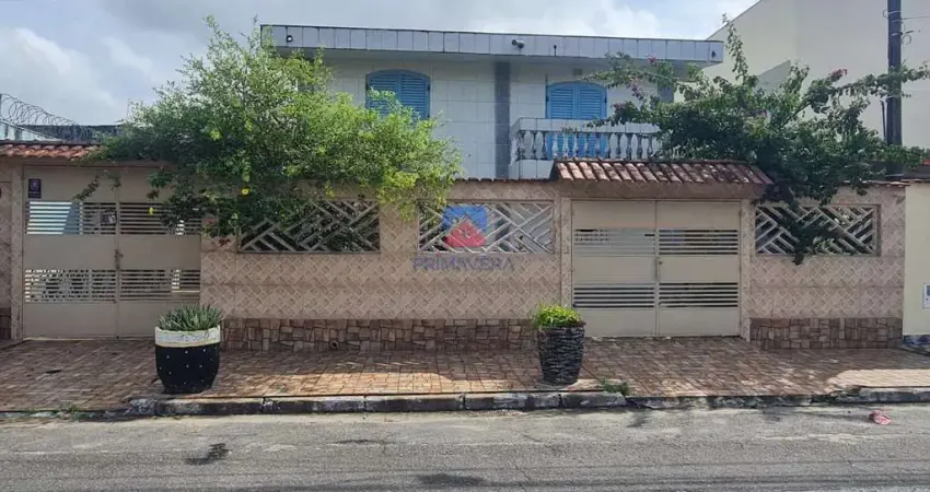 Casa com 4 quartos, Caiçara, Praia Grande - R$ 680 mil, Cod: 70837098