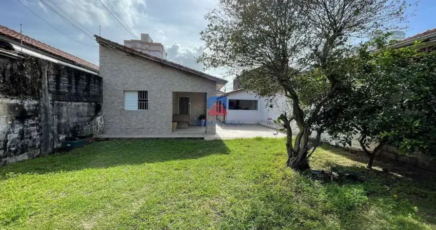 Casa com 2 quartos, Maracanã, Praia Grande - R$ 650 mil, Cod: 70837104