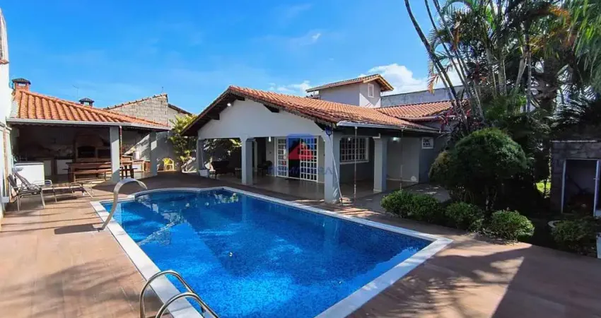 Casa com 4 quartos à venda na Rua Oreste Borloni, 477, Jardim Imperador, Praia Grande