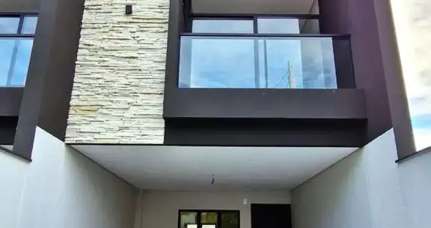 SOBRADO DE 120M² COM 3 DORMITÓRIOS SENDO 1 SUÍTE NO BOM RETIRO
