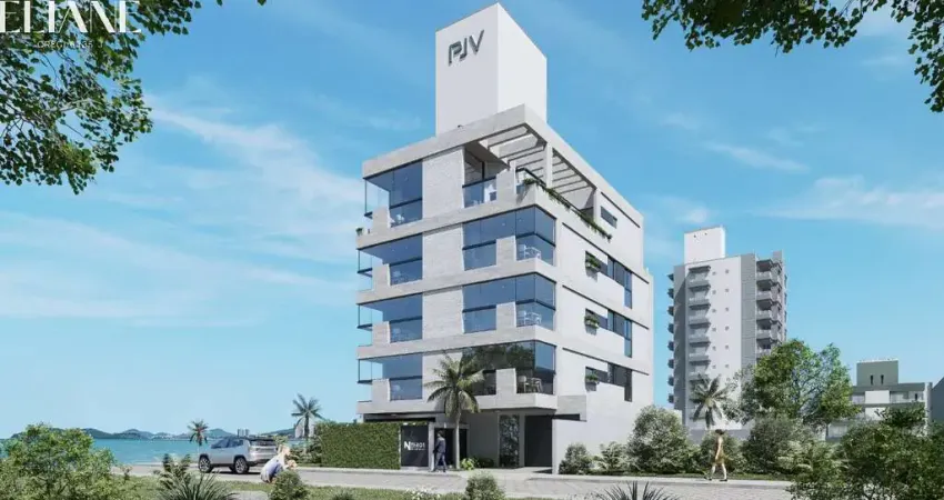 Apartamento quadra mar 2 dormitórios sendo 1 suíte em balneário piçarras-sc