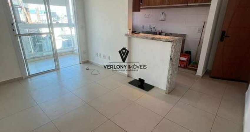 Apartamento 2/4 com suíte todo planejado no bairro Santa Monica.