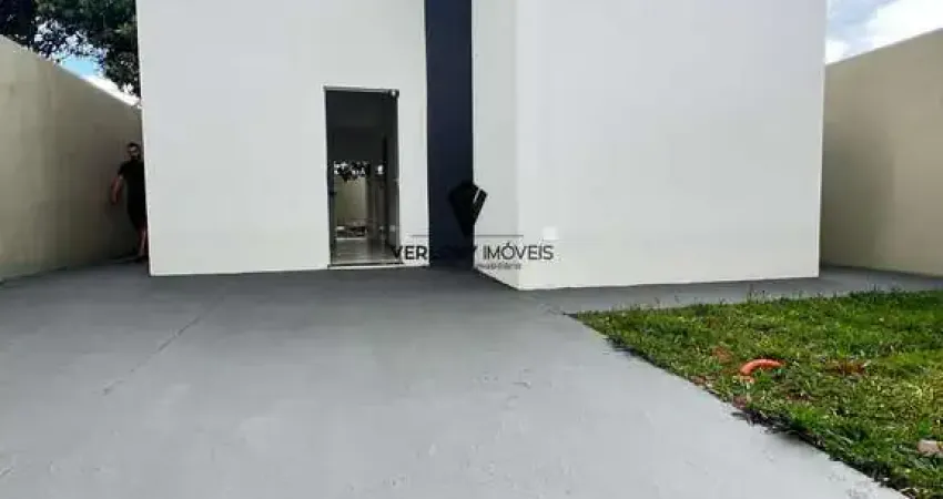 Linda casa 2/4 com suíte em um terreno de 300m², no bairro Shopping Park