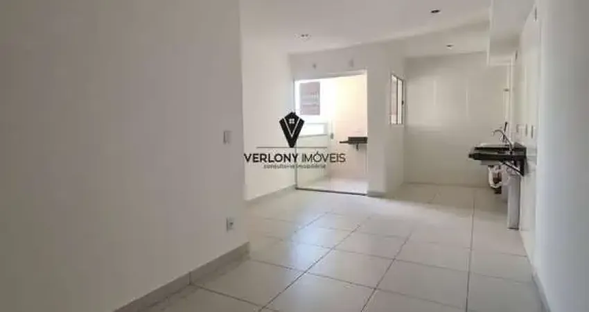 Apartamento 2/4 com suíte, sacada e área de laser no bairro Planalto.